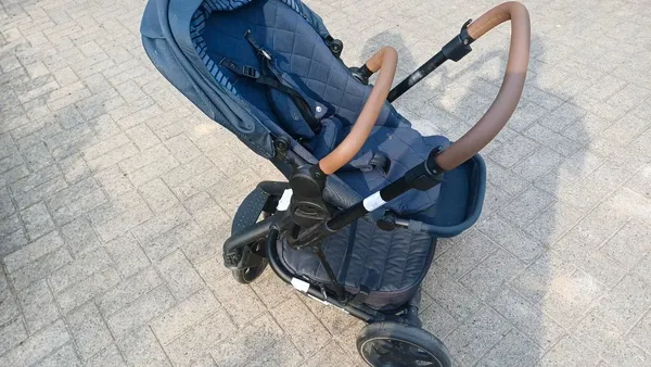Buggyaufsatz mit Gestell