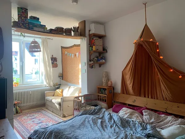 Wohn- & Schlafzimmer