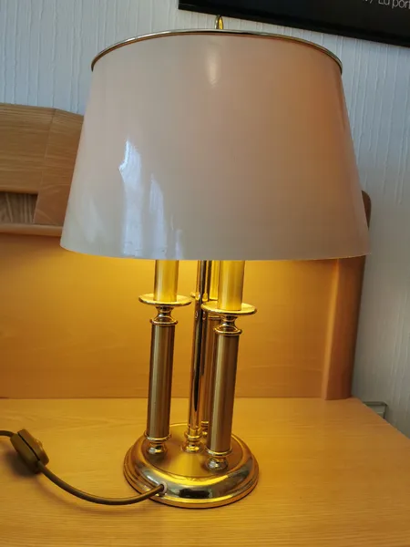 Tischleuchte Seite