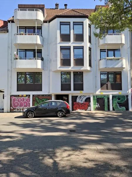 aussen vorne
