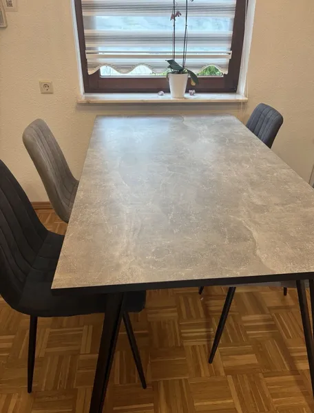 Tisch 