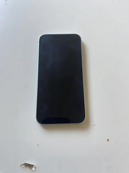 iPhone 12 128 GB  Batteriekapazität liegt bei 93%