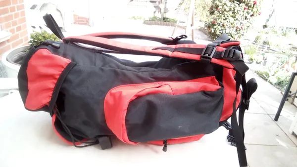Rucksack liegend