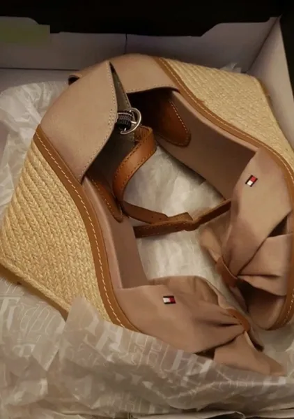 Neu Tommy Hilfiger Damen Wedge Espadrilles Keilabsatz Gr. 39