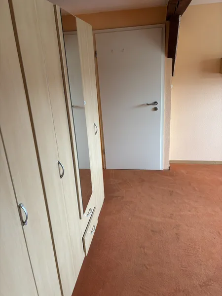 Zimmer abschließbar 