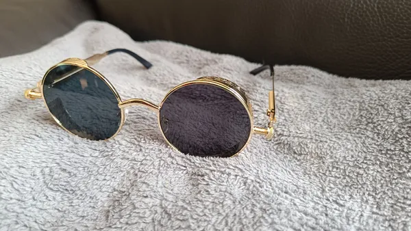 Brille