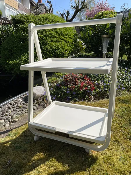 Serviertisch