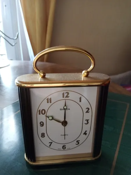 Uhr