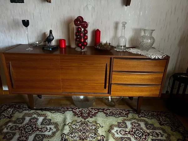 Sideboard 60er Jahre sher gepflegt