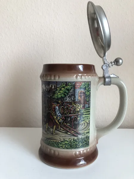 Sammelkrug Bierkrug mit Zinndeckel 