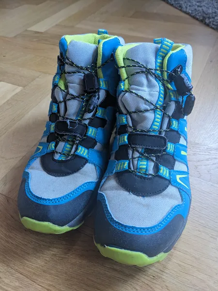 Wanderschuhe 1