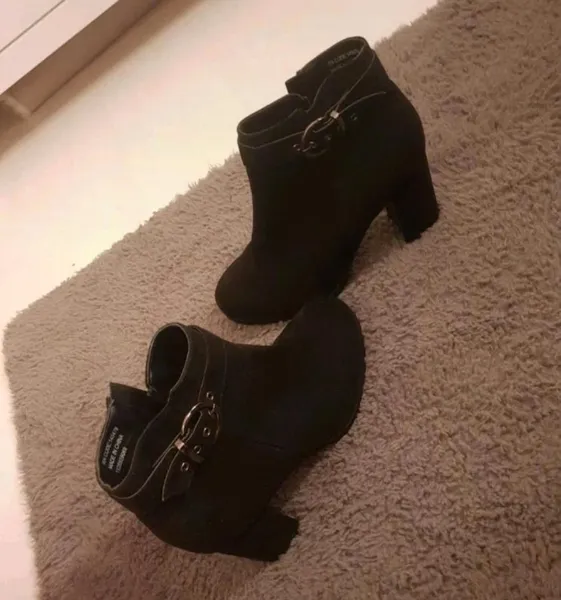 Neu Damen Stiefeletten Gr. 41
