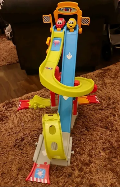 Autorennbahn/Rennbahn Vroom Planet Mega Jump Smoby