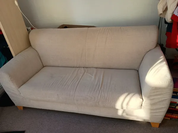 Sofa von vorne