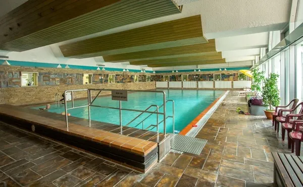 Schwimmbad