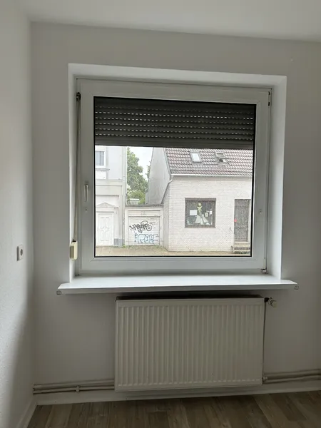Zimmer zur Straße